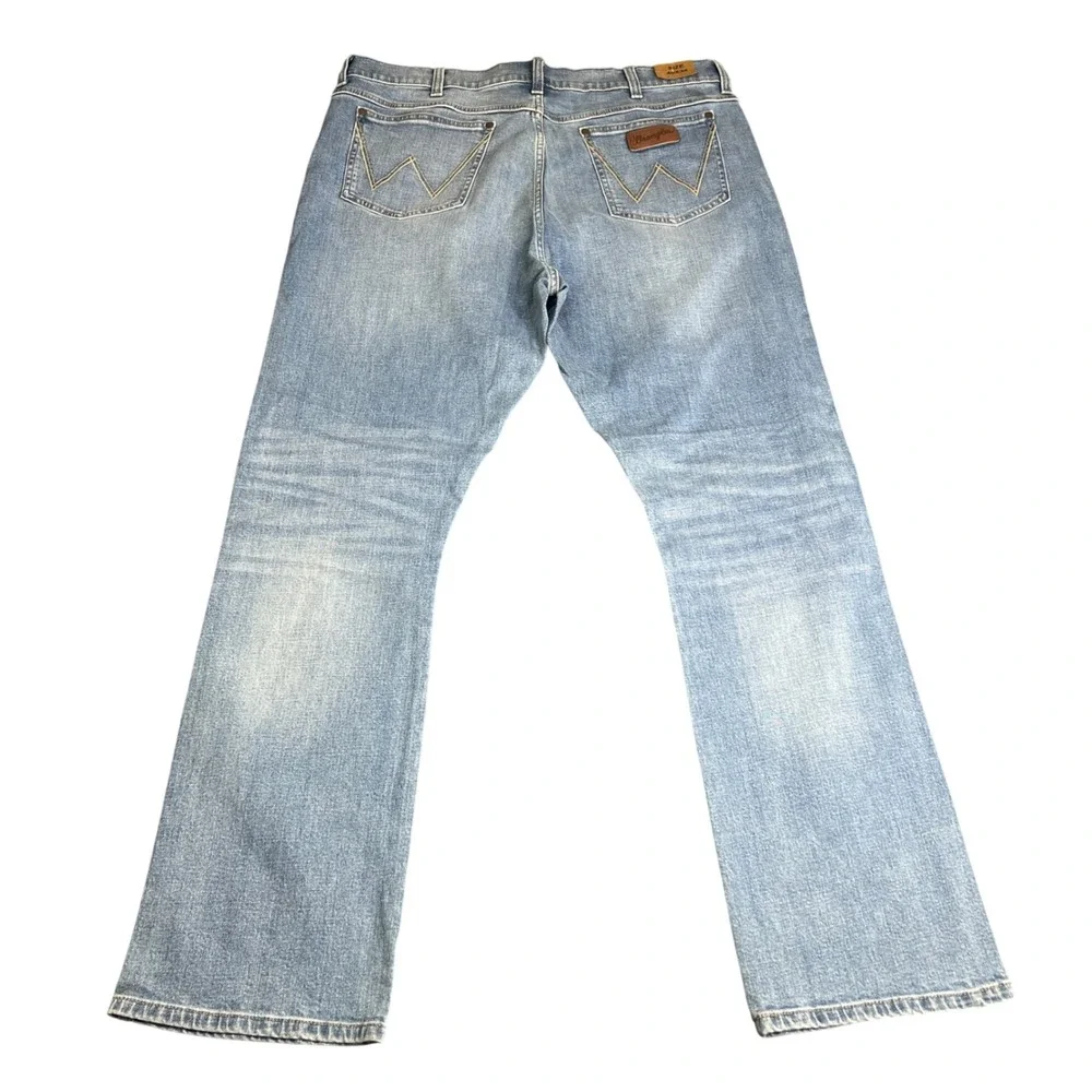 Wrangler Retro Slim Boot Jeans Mens 40x34 Light Wash Stretch Denim WLT20LW NWT